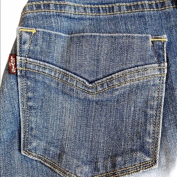 Levi's | Demi Curve Mid Rise Skinny Jeans size 26 - Picture 6 of 8